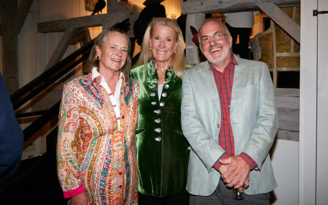 Downing Yudain Presents: Two Views / One Medium